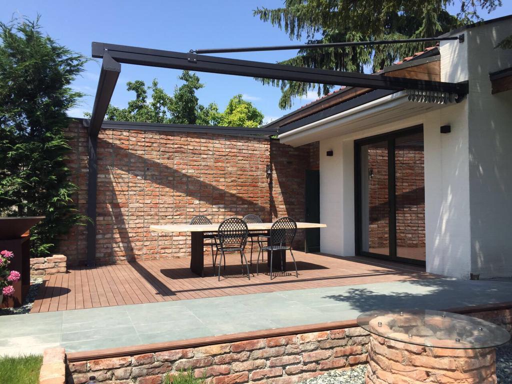 Proiect rezidential. pergola retractabila Timisoara, pergola Flat Sun Leader
